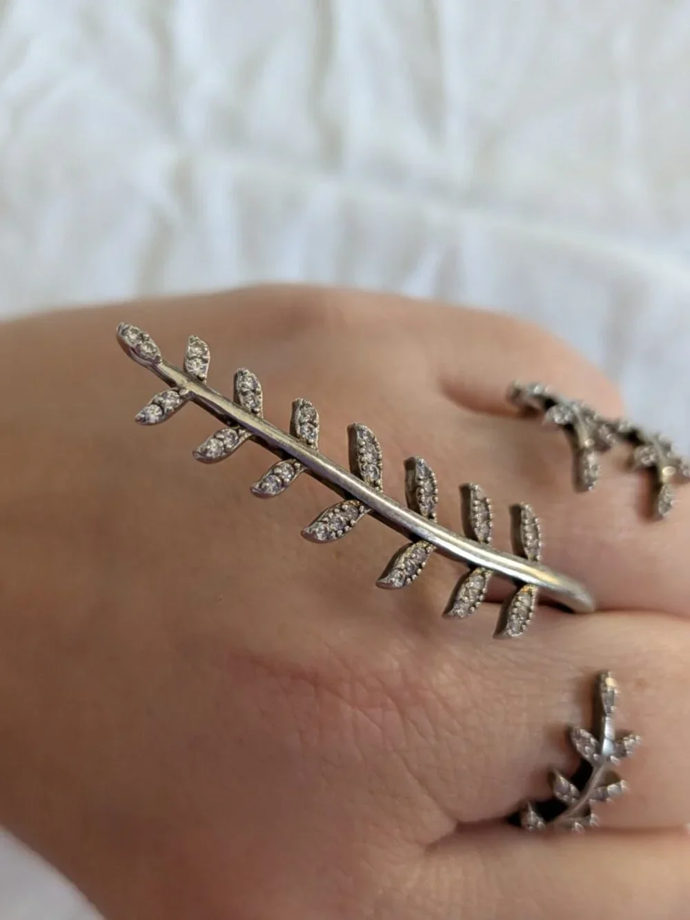 🌸 Botanical Leafs Two Finger Double Ring in Silver
